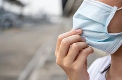 contaminated face mask